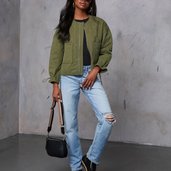 Quilted Puffer Jacket - Picture 3 of 4